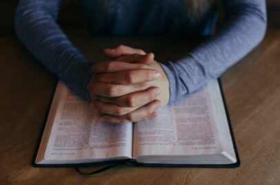 praying praying